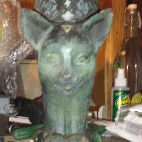 Happy chilcatt - Picture 2 of 7